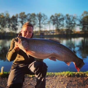 Raymond fishing - WILD vissen